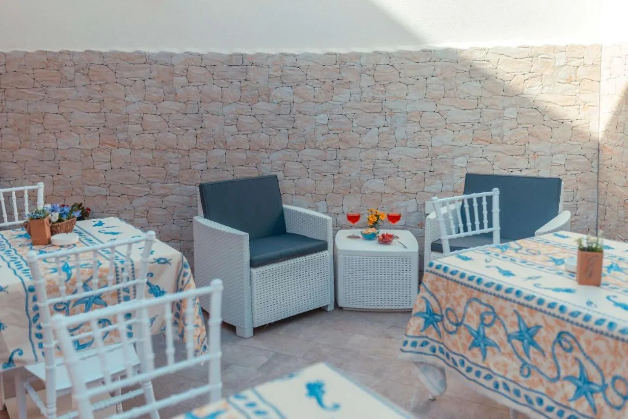 Dionisio House Apartment Taormina 0*,