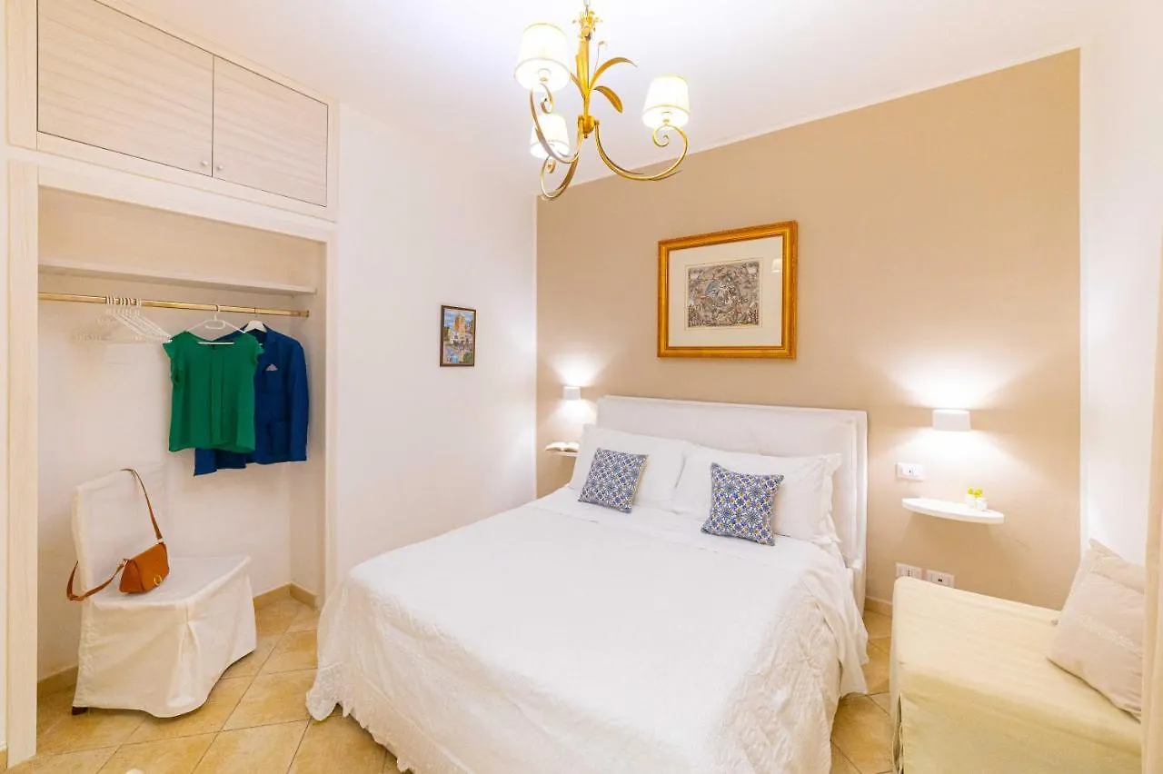 Dionisio House Apartment Taormina Italy